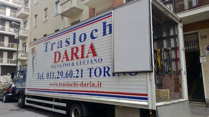 Parco mezzi Daria Traslochi Torino