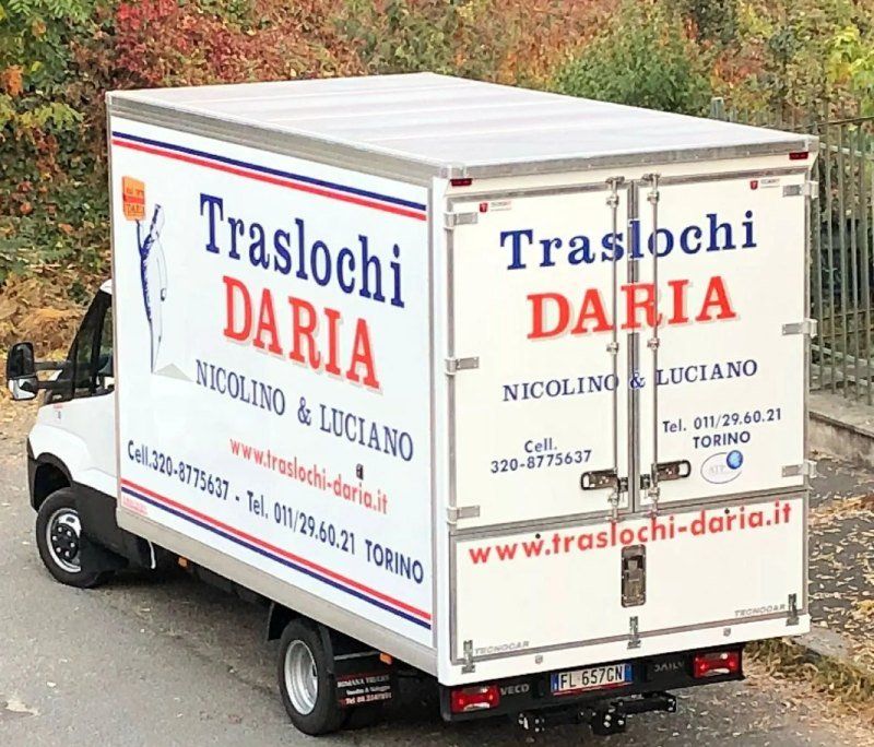 Parco mezzi Daria Traslochi Torino