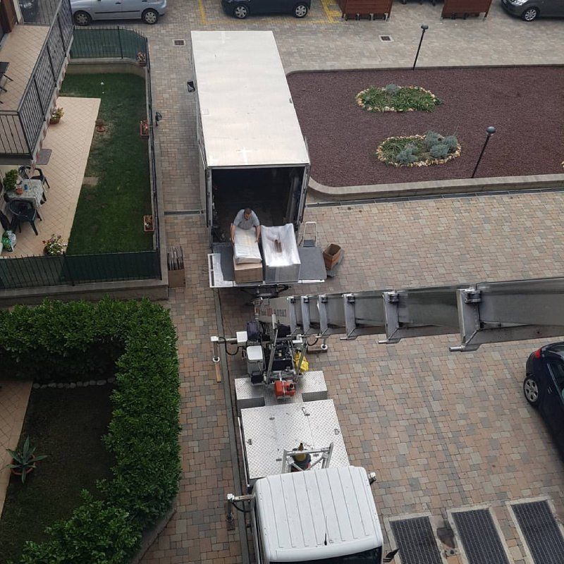 Parco mezzi Daria Traslochi Torino