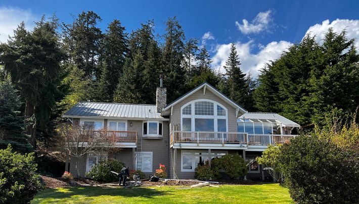 exterior residential painting whidbey island