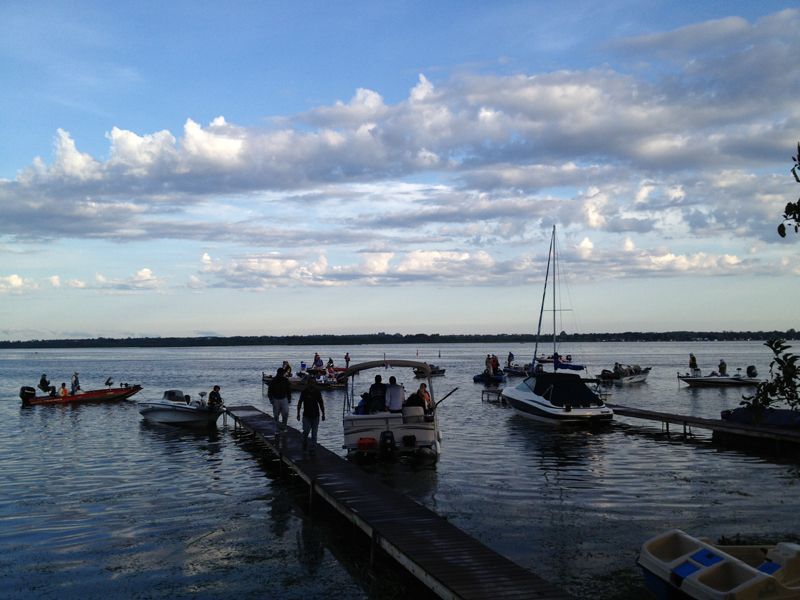 Boat Rentals Snug Harbour Cottage & Marina in Lindsay ON