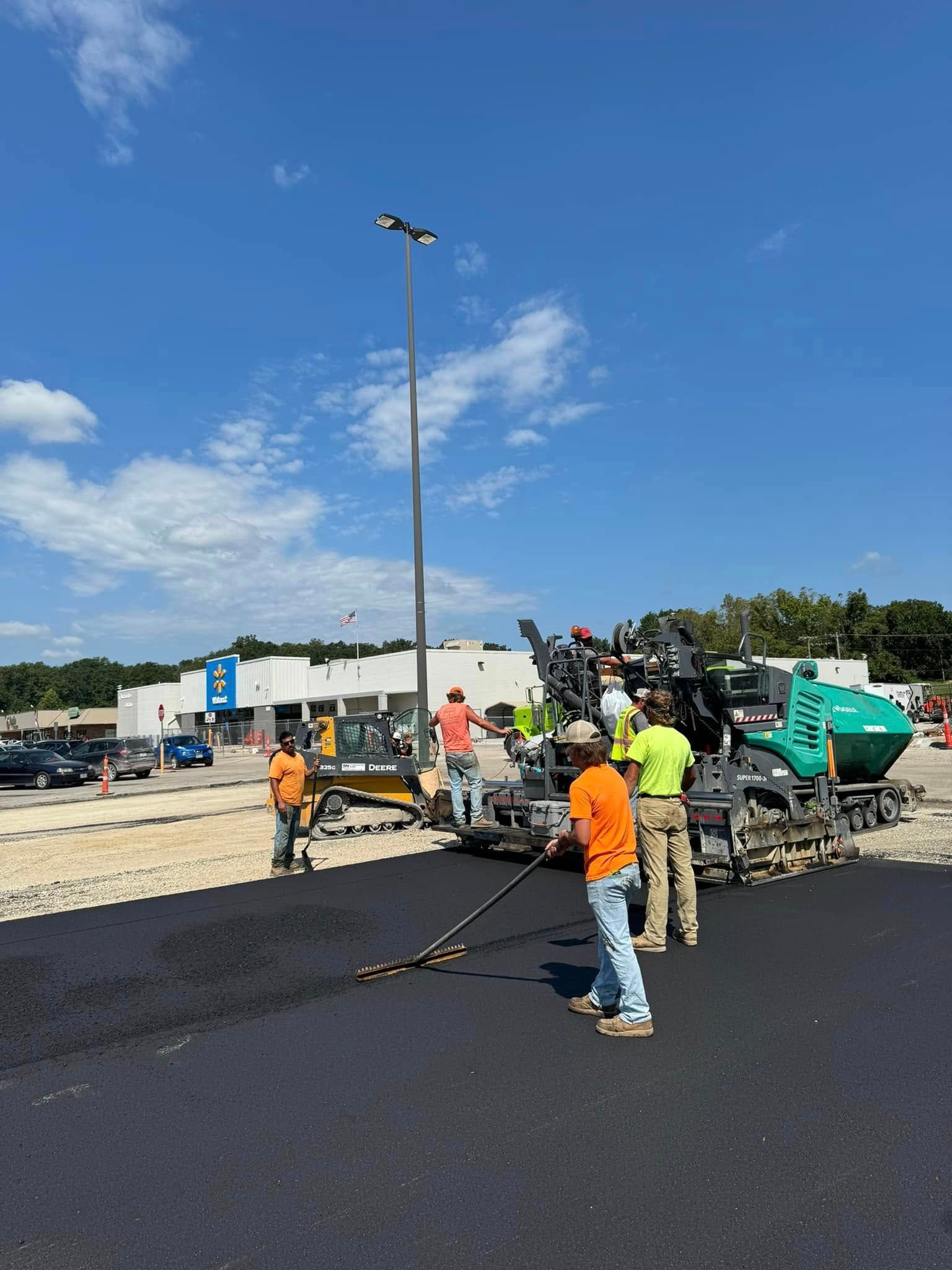 MoSEAL Provides Sturdy, Reliable Asphalt Parking Lots in Kingdom City, MO.