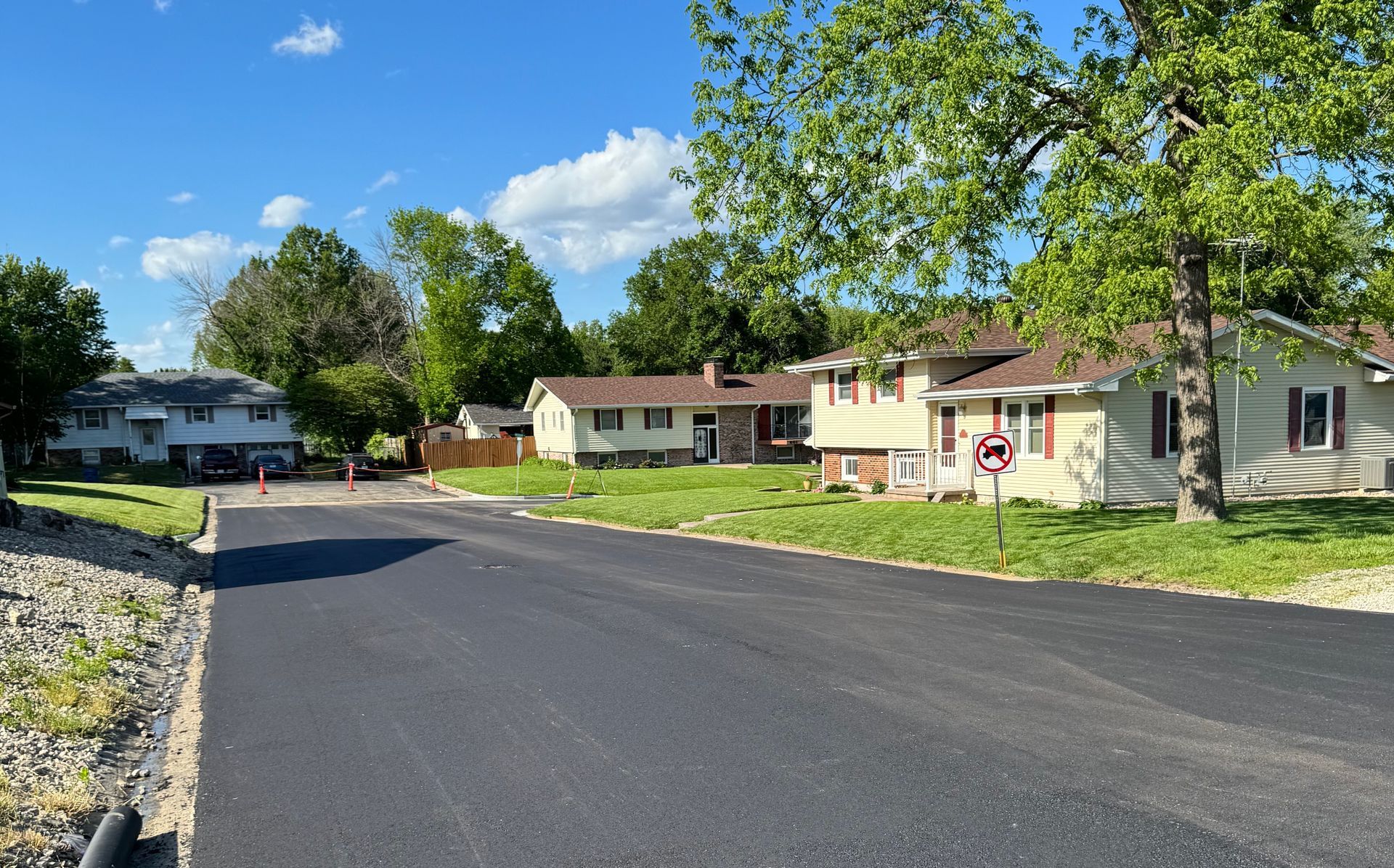 Get a Quote on Driveway Asphalt Paving in Fulton, MO With MoSEAL’s Contractors Today