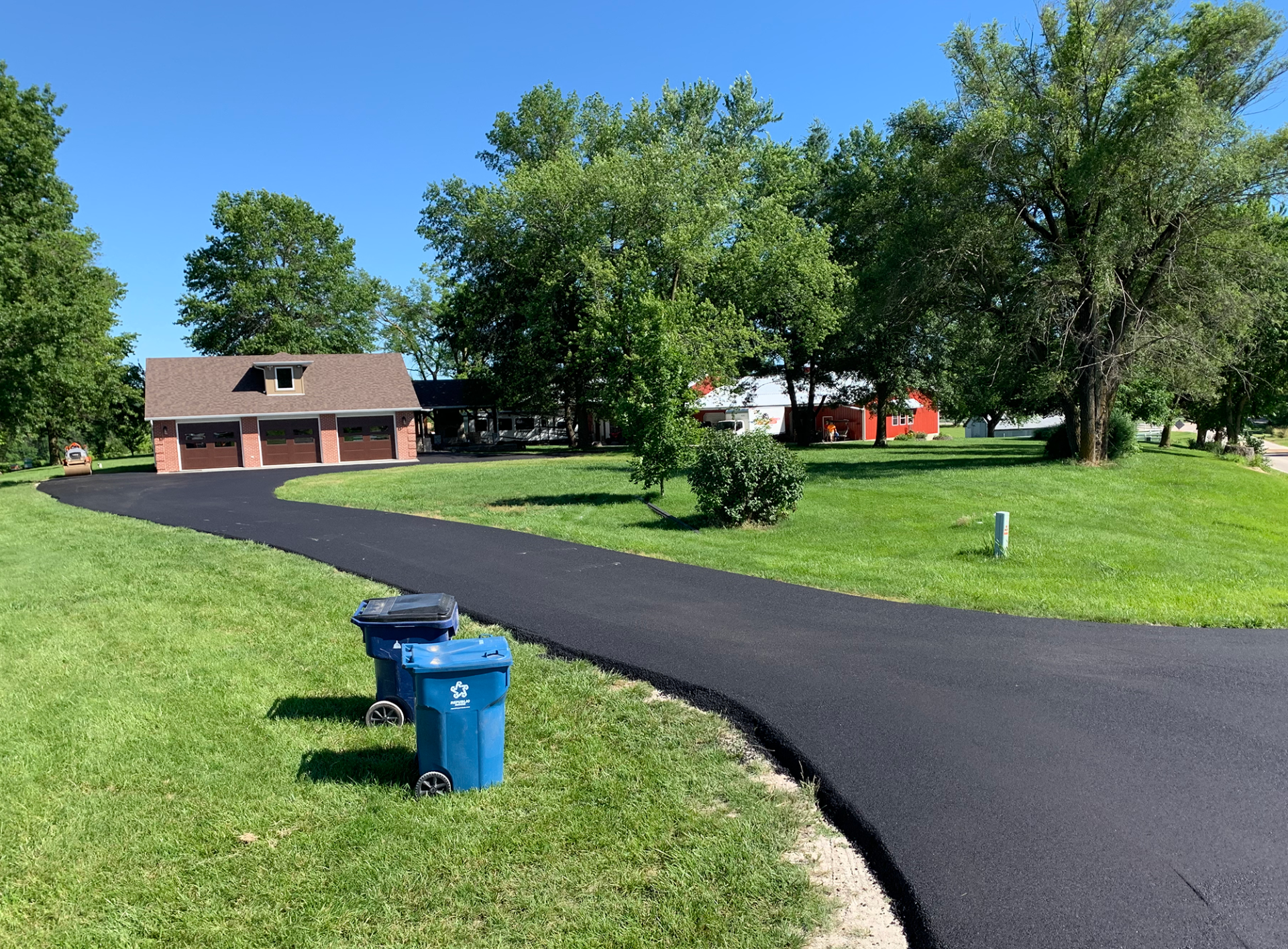 When You Need Residential Asphalt Paving, Contact MoSEAL in Fulton, MO. Get Your Free Quote Today.