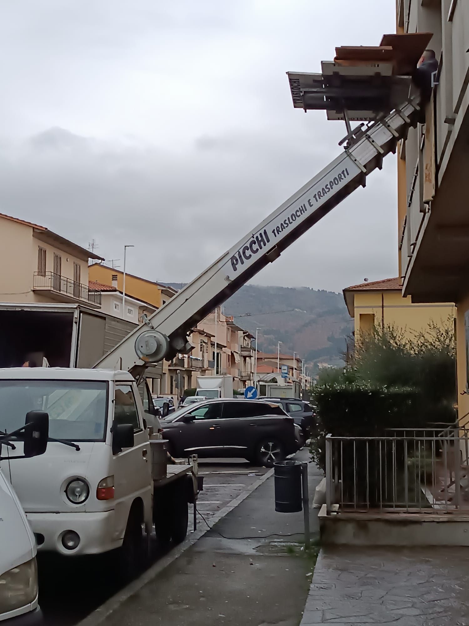 Traslochi appartamenti e abitazioni | Prato (PO) e Firenze (FI) | Picchi Traslochi