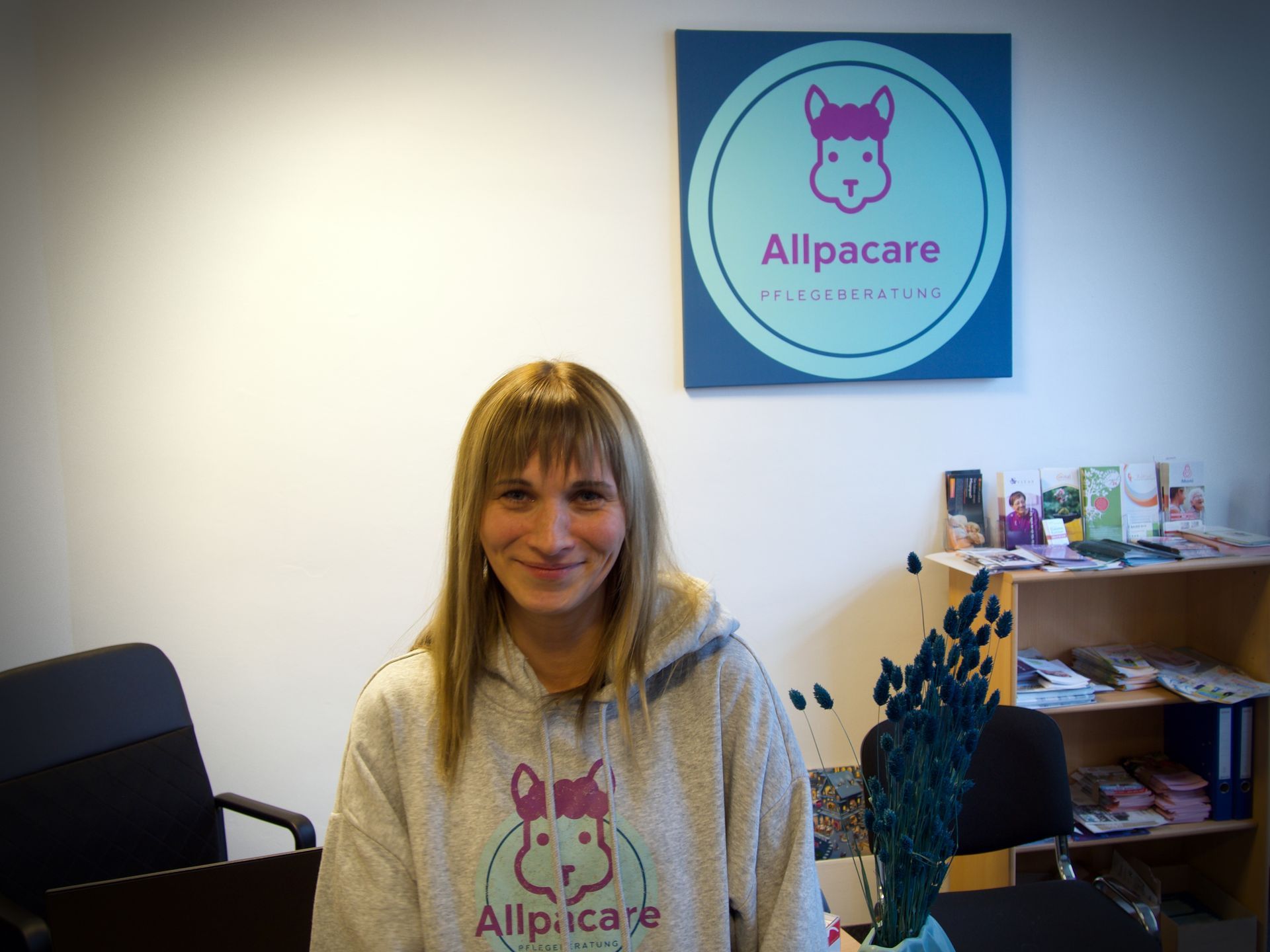 Mitarbeiterin Angeline Besecke – Verwaltung der Allpacare Pflegeberatung