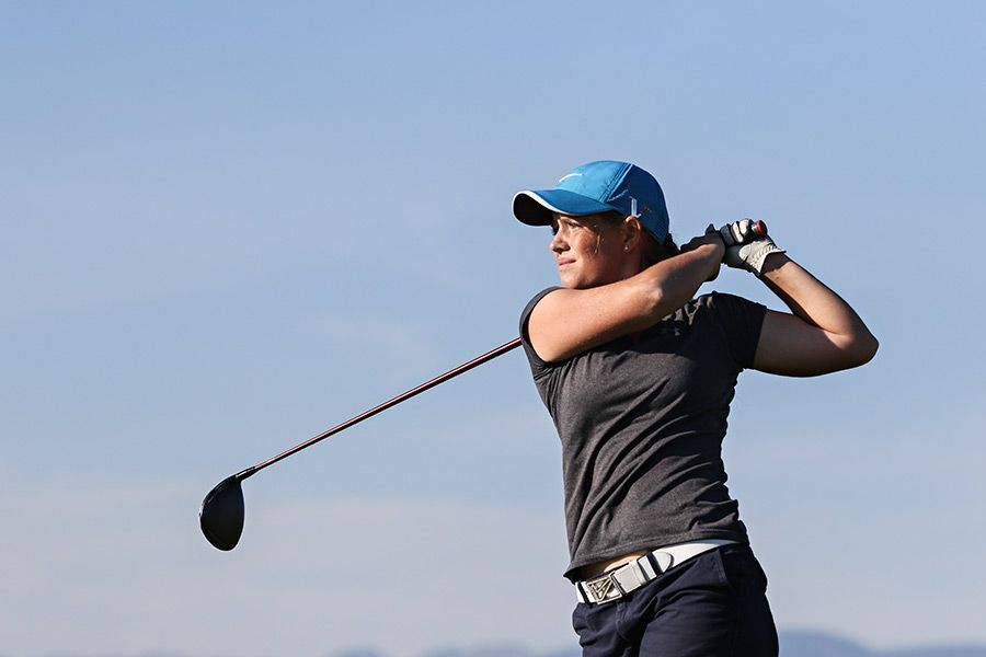Teigan Avery practices at Northern Pines Golf Club on Sept. 23, 2015.