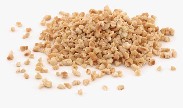 granella di nocciola per torte