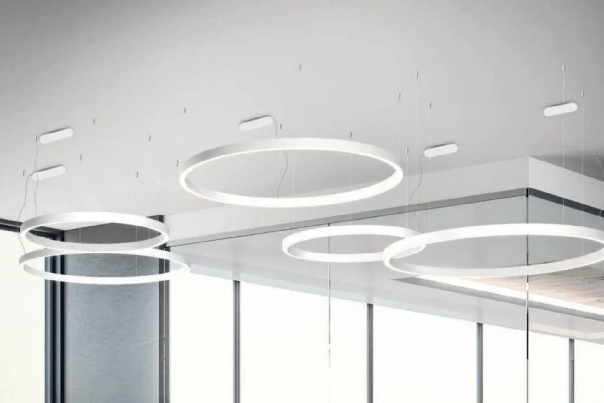 lampade a soffitto circolari con neon