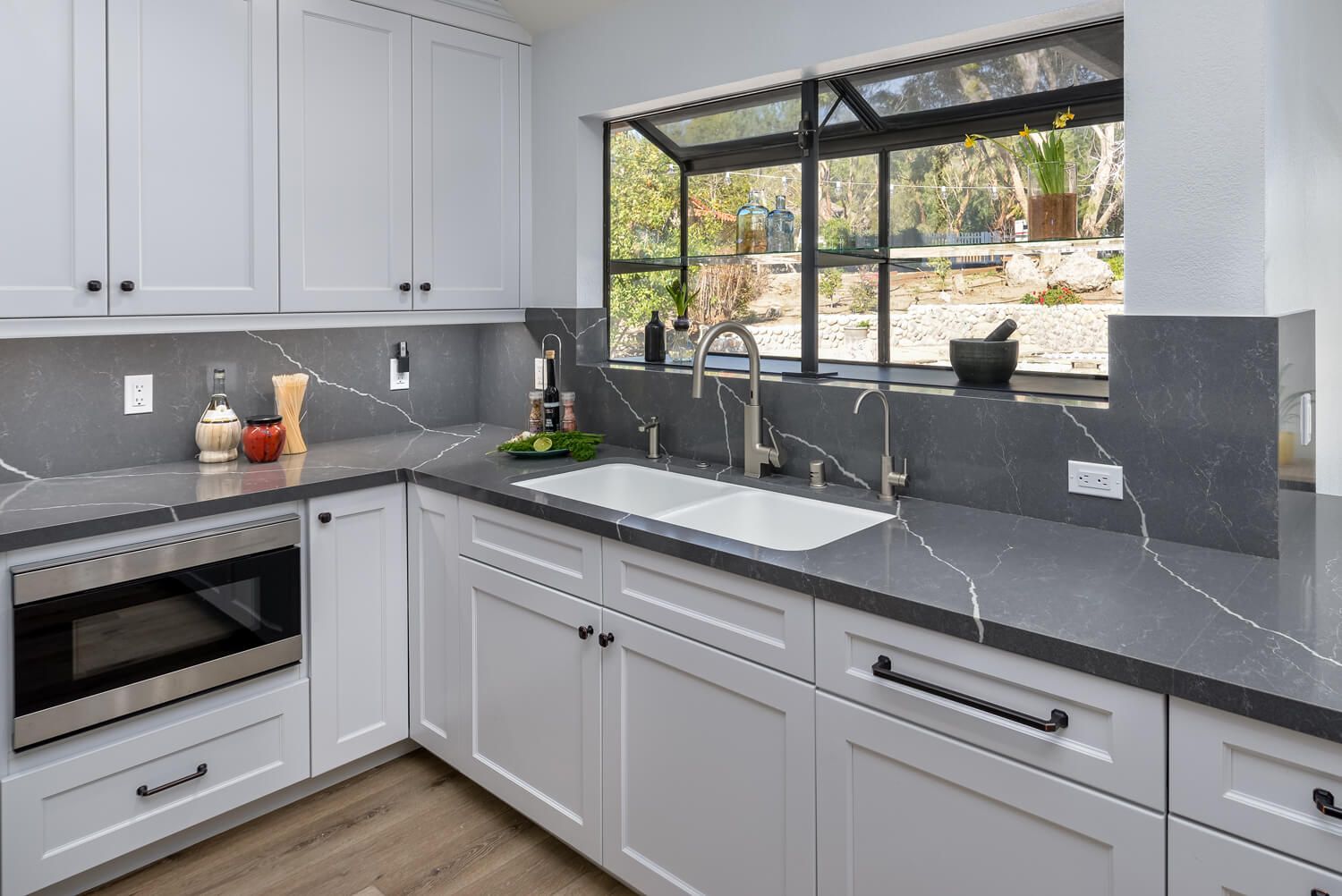 Quartz Countertops by Pental Surfaces, Santa Rosa Design and Kitchen Remodel