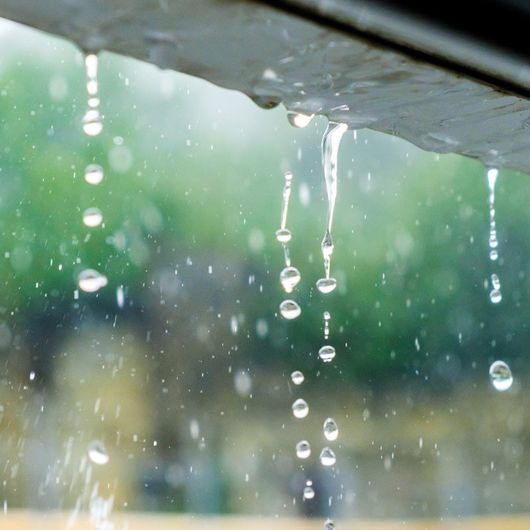 rain falling from gutter