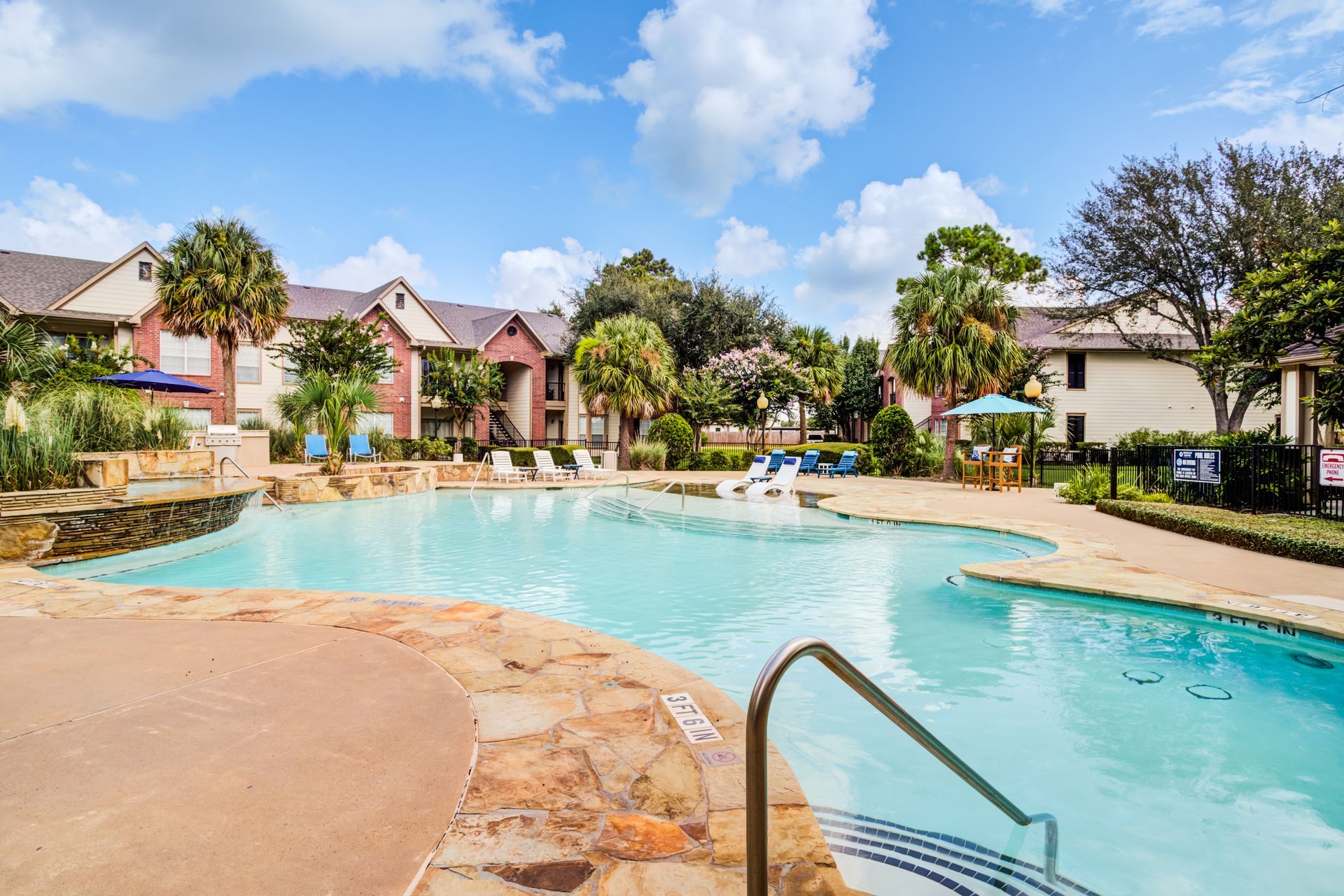 Swimming Pool | Windsor Estates