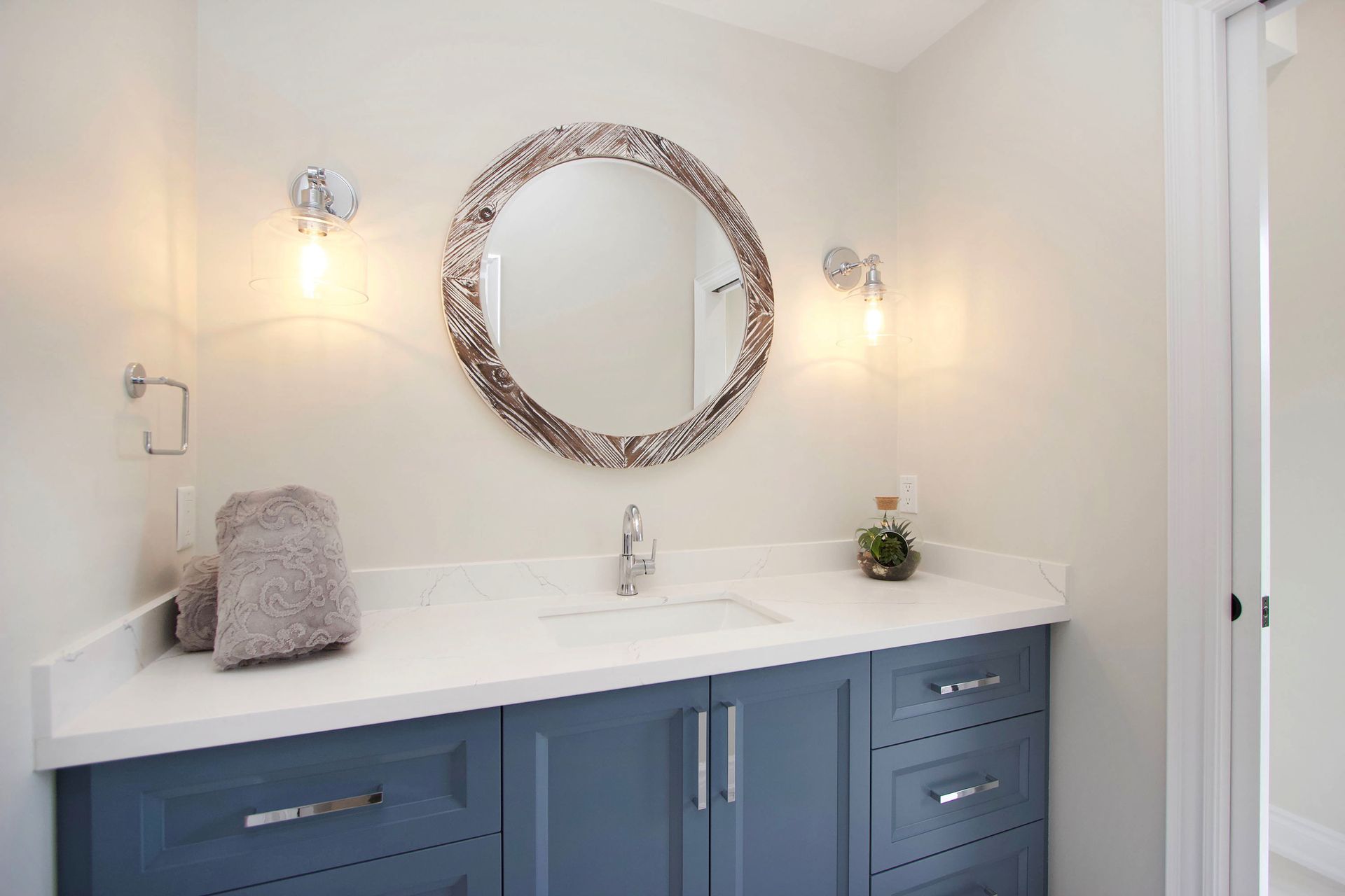 Oshawa Modern Bathroom Renovations