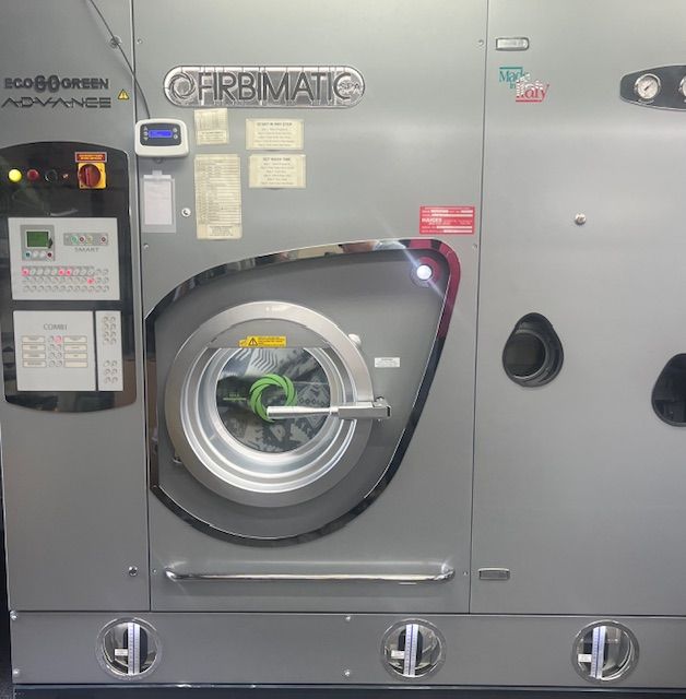 A washing machine with the word carbimatic on it