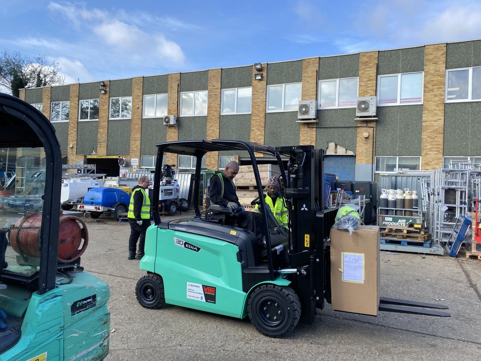 Mitsubishi Edia counterbalance electric forklift truck at Welfaux
