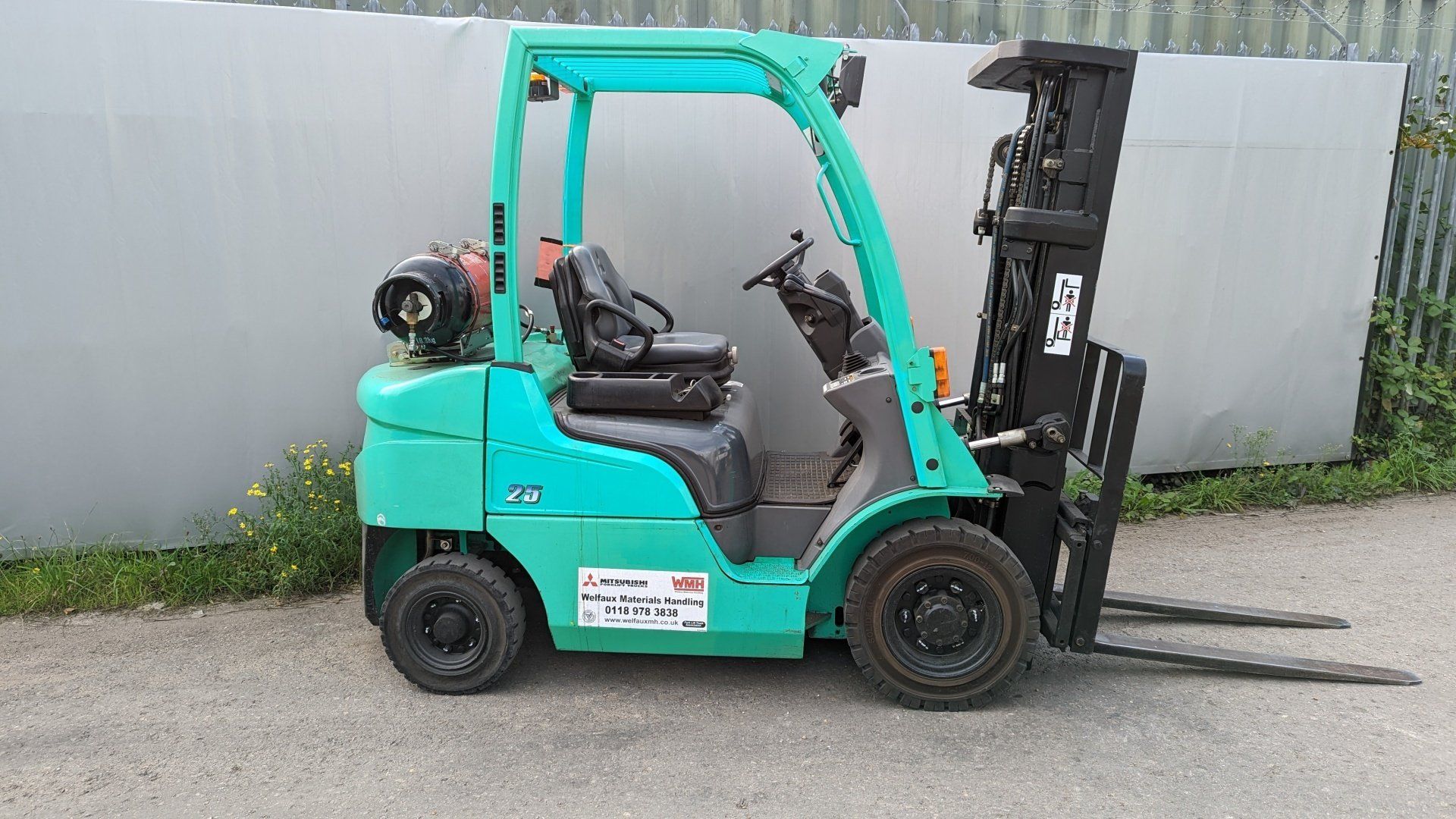 Refurbished Mitsubishi FG25N