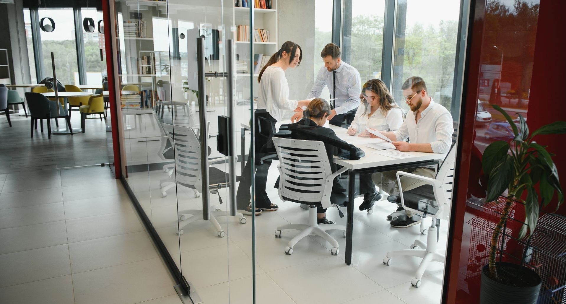 Glass partition