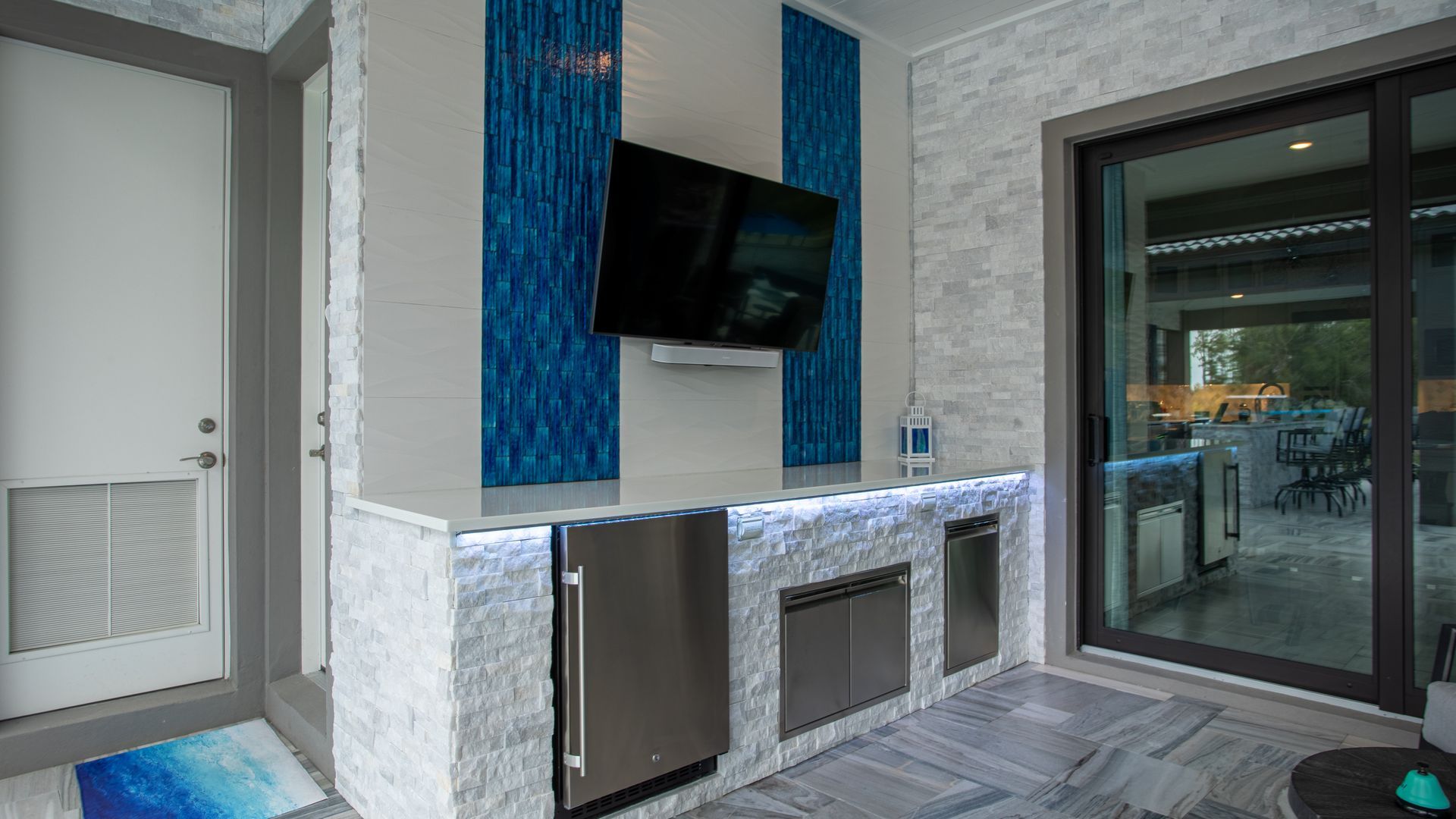 Designer Outdoor Bar Glass Tile Backsplash White Blue Pulte Homes Estero, FL