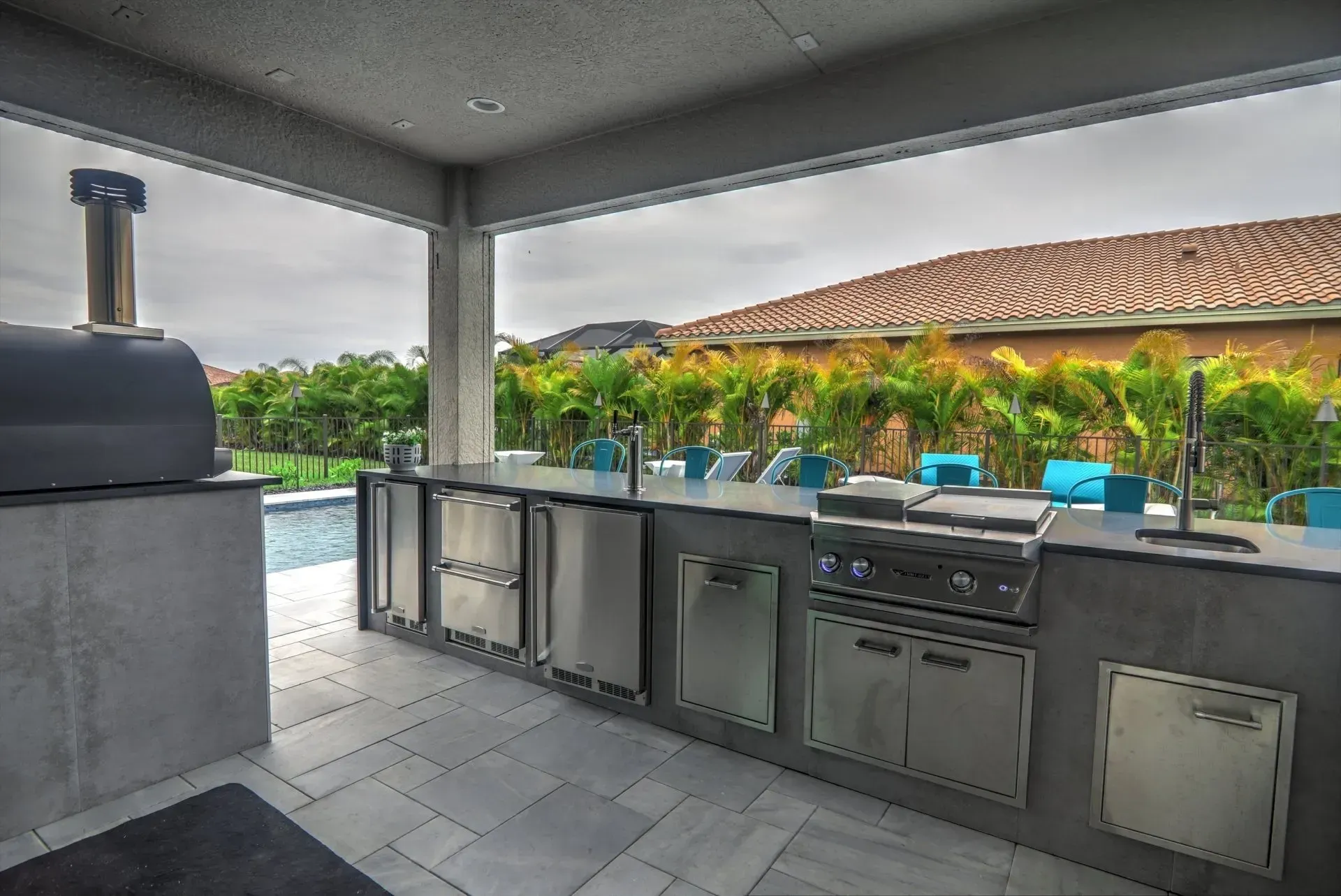 Tile Outdoor Kitchen Fort Myers
