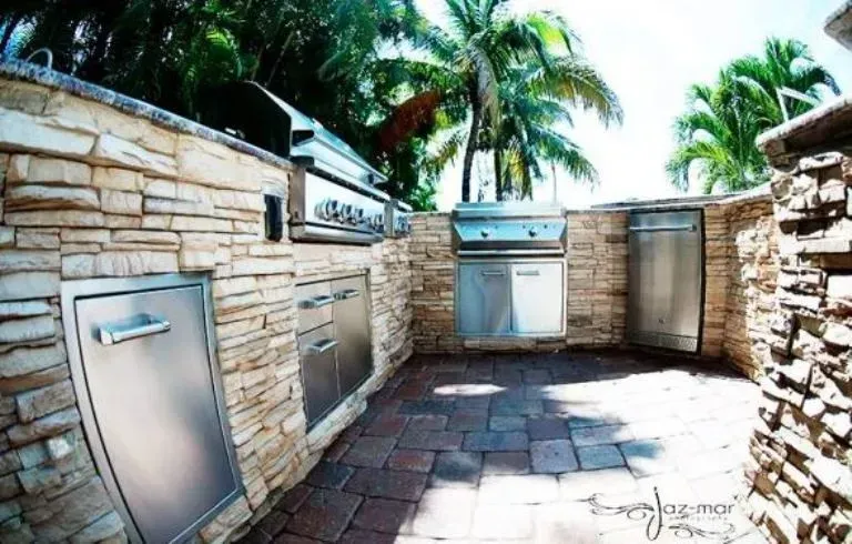 Stone Outdoor Kitchens Fort Myers