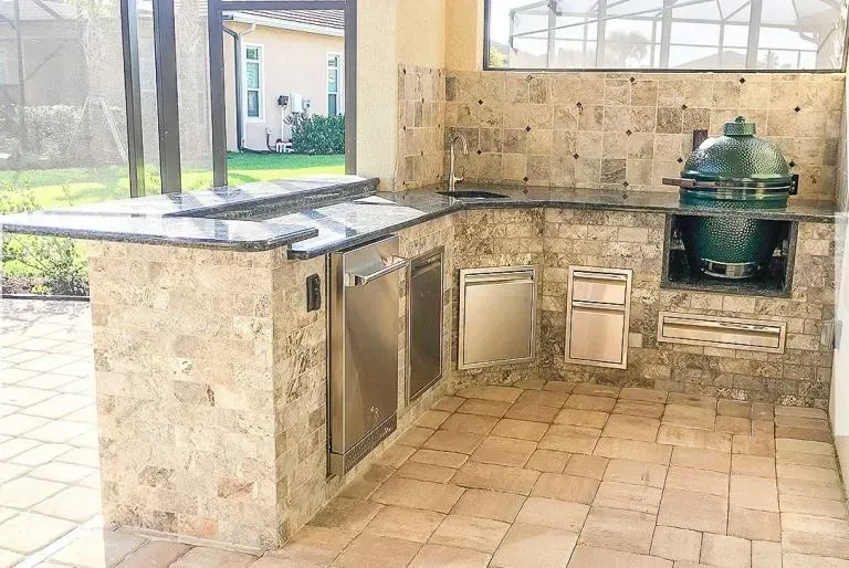 Tile Outdoor Kitchen Fort Myers