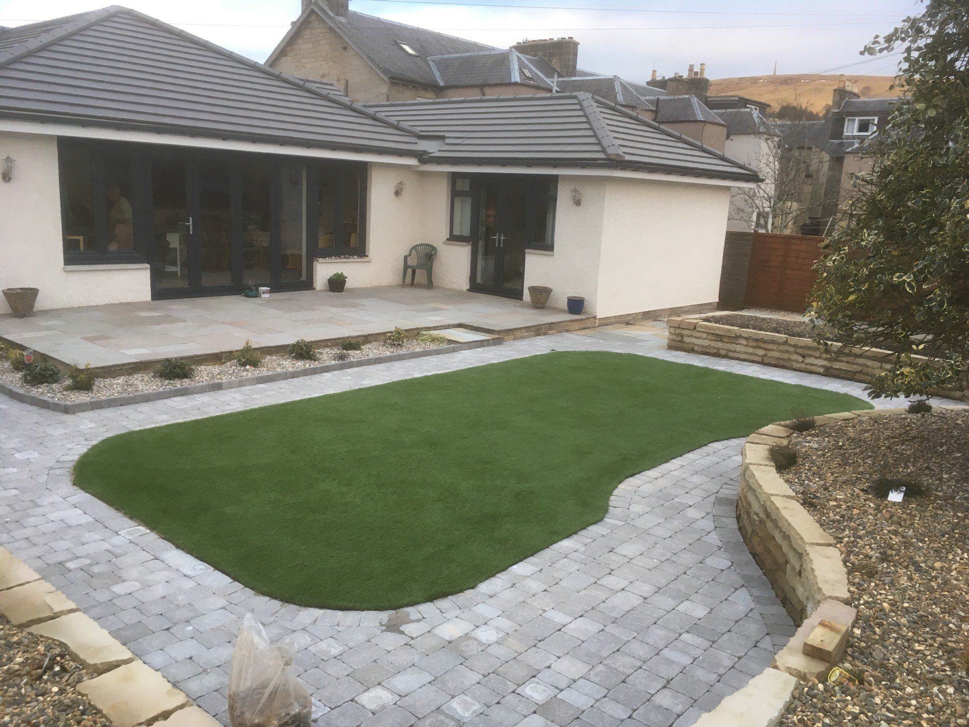 Coombie garden design project picture 6