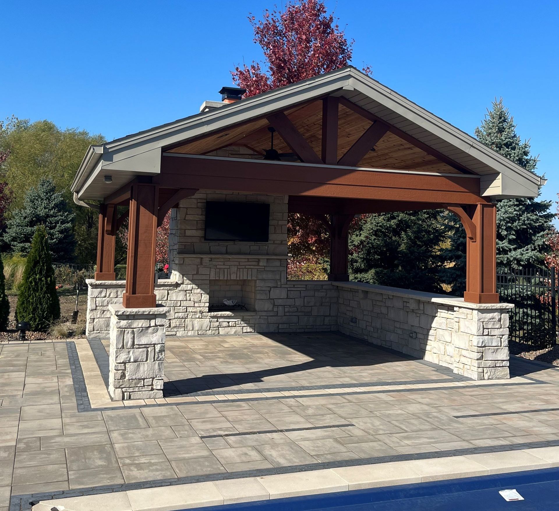 Outdoor Living Space in Frankfort, IL