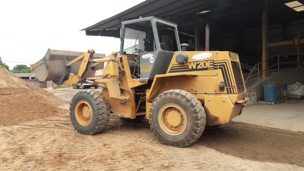 balança para pá carregadeira, sistema de pesagem para pá carregadeira, balança embarcada, balança eletrônica para pá carregadeira, balança pá carregadeira, balanças r&r