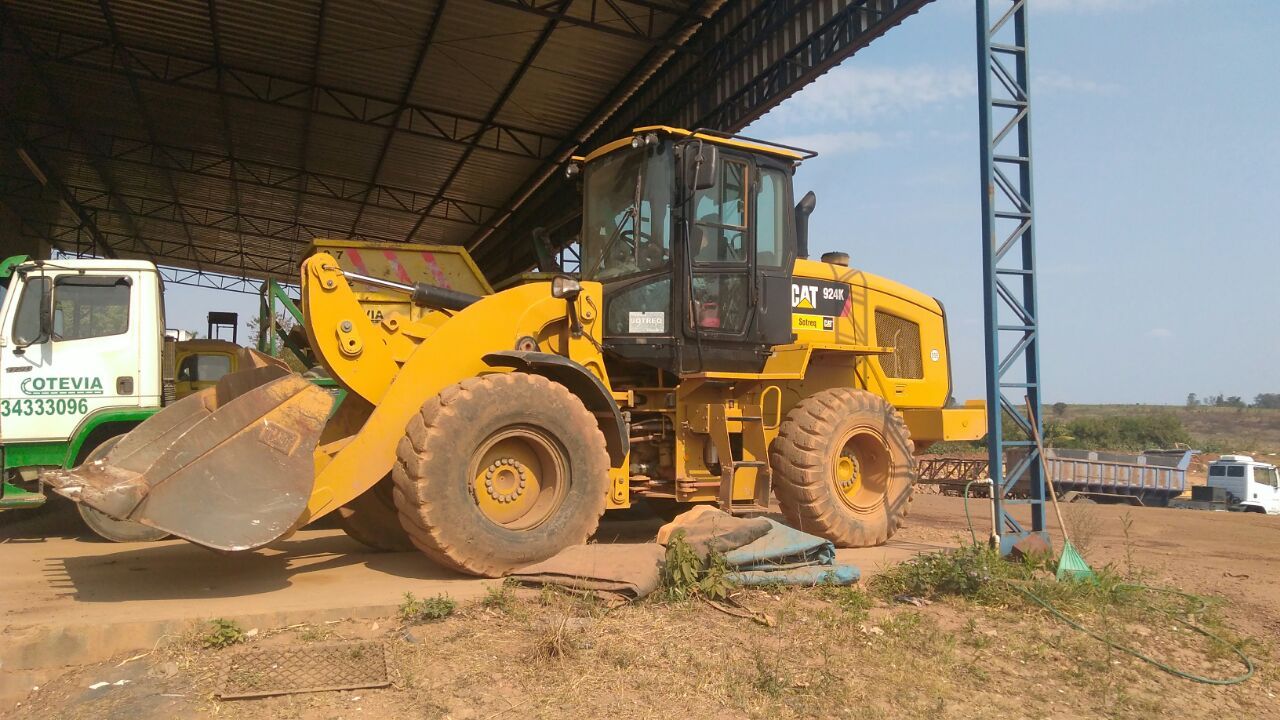 balança para pá carregadeira, sistema de pesagem para pá carregadeira, balança embarcada, balança eletrônica para pá carregadeira, balança pá carregadeira, balanças r&r