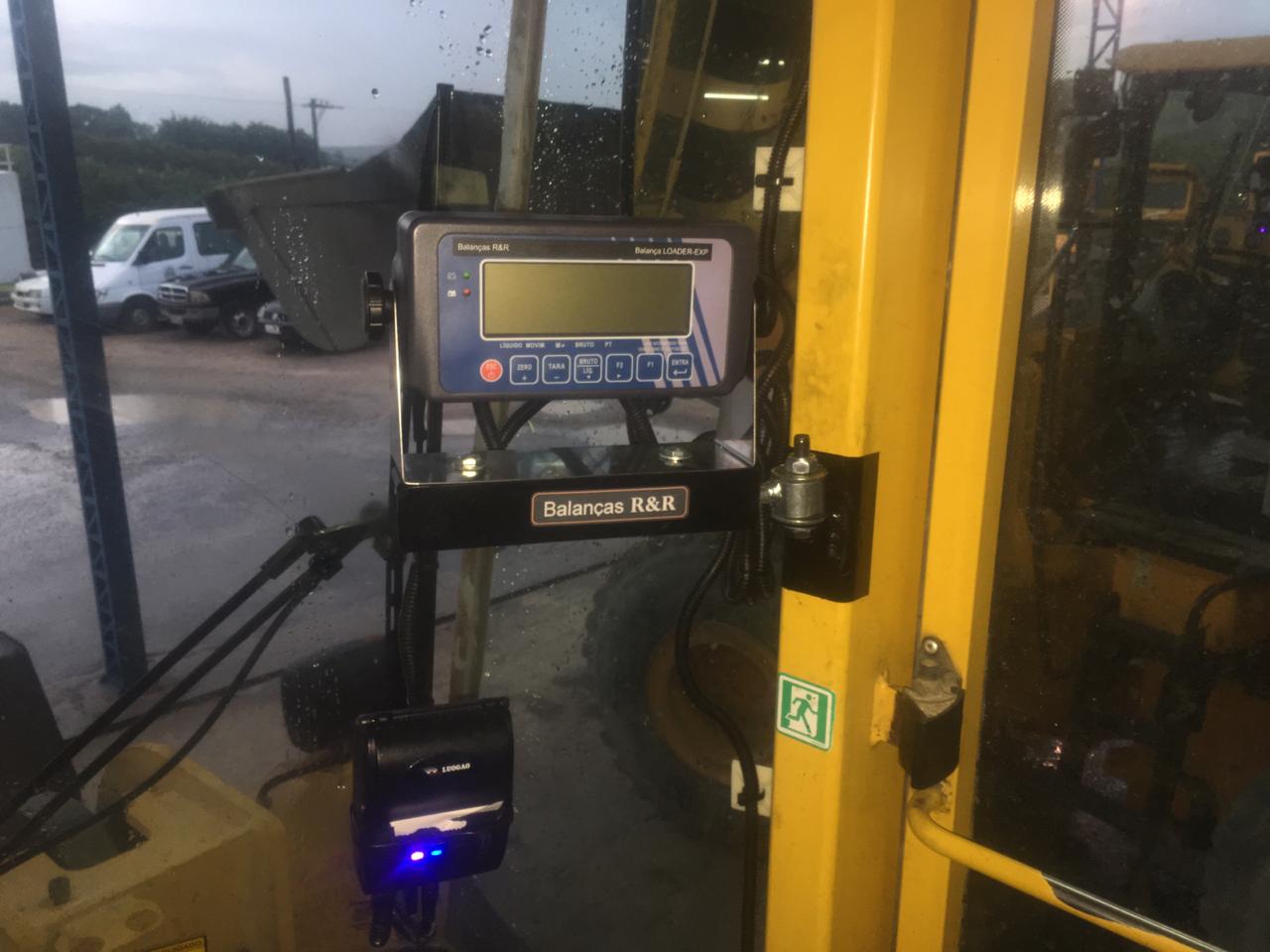 balança para pá carregadeira, balança pá carregadeira, balança eletrônica pá carregadeira, balança gelth, gelth, balança loadrite, balança marpress, marpress, balanças r&r, balança embarcada, balança eletrônica para pá carregadeira, preço balança pá carregadeira, balança pá carregadeira, pá carregadeira caterpillar, pá carregadeira case, pá carregadeira volvo, pá carregadeira xcmg, pá carregadeira new holland, pá carregadeira liebherr, pá carregadeira balança, r&r, r&r balanças