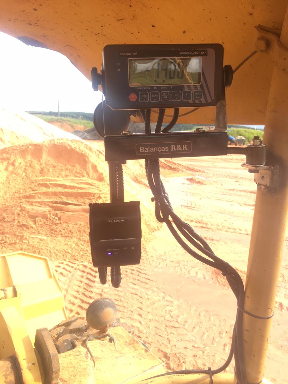 balança para pá carregadeira, balança pá carregadeira, balança eletrônica pá carregadeira, balança gelth, gelth, balança loadrite, balança marpress, marpress, balanças r&r, balança embarcada, balança eletrônica para pá carregadeira, preço balança pá carregadeira, balança pá carregadeira, pá carregadeira caterpillar, pá carregadeira case, pá carregadeira volvo, pá carregadeira xcmg, pá carregadeira new holland, pá carregadeira liebherr, pá carregadeira balança, r&r, r&r balanças