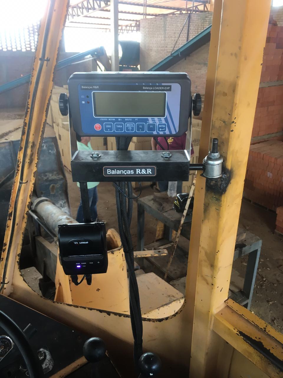 balança para pá carregadeira, balança pá carregadeira, balança eletrônica pá carregadeira, balança gelth, gelth, balança loadrite, balança marpress, marpress, balanças r&r, balança embarcada, balança eletrônica para pá carregadeira, preço balança pá carregadeira, balança pá carregadeira, pá carregadeira caterpillar, pá carregadeira case, pá carregadeira volvo, pá carregadeira xcmg, pá carregadeira new holland, pá carregadeira liebherr, pá carregadeira balança, r&r, r&r balanças