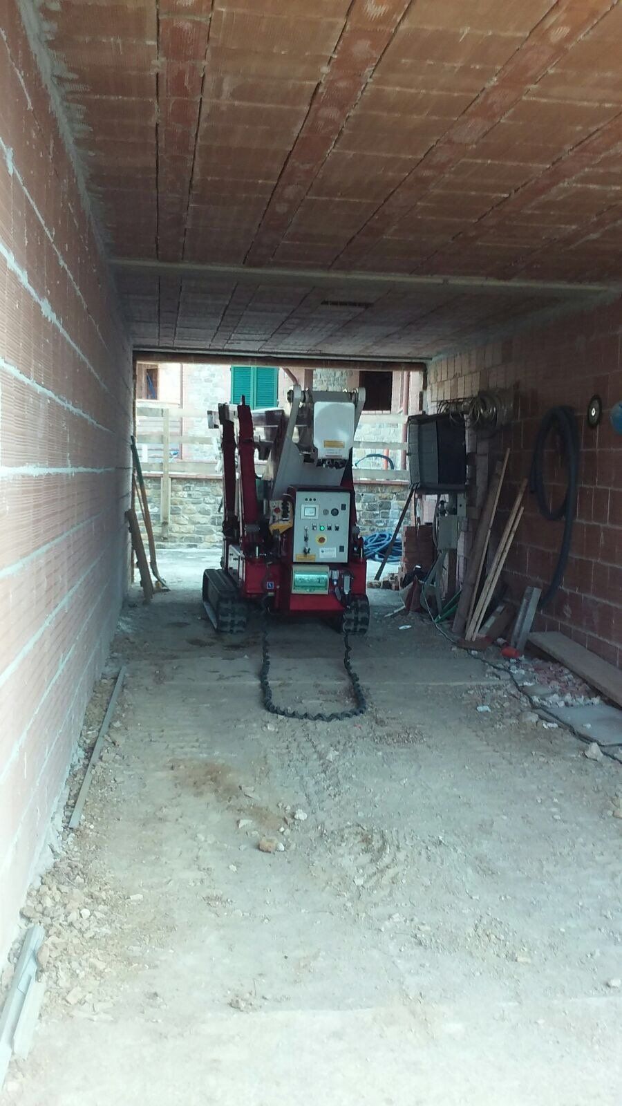 macchinario per ristrutturazioni edili