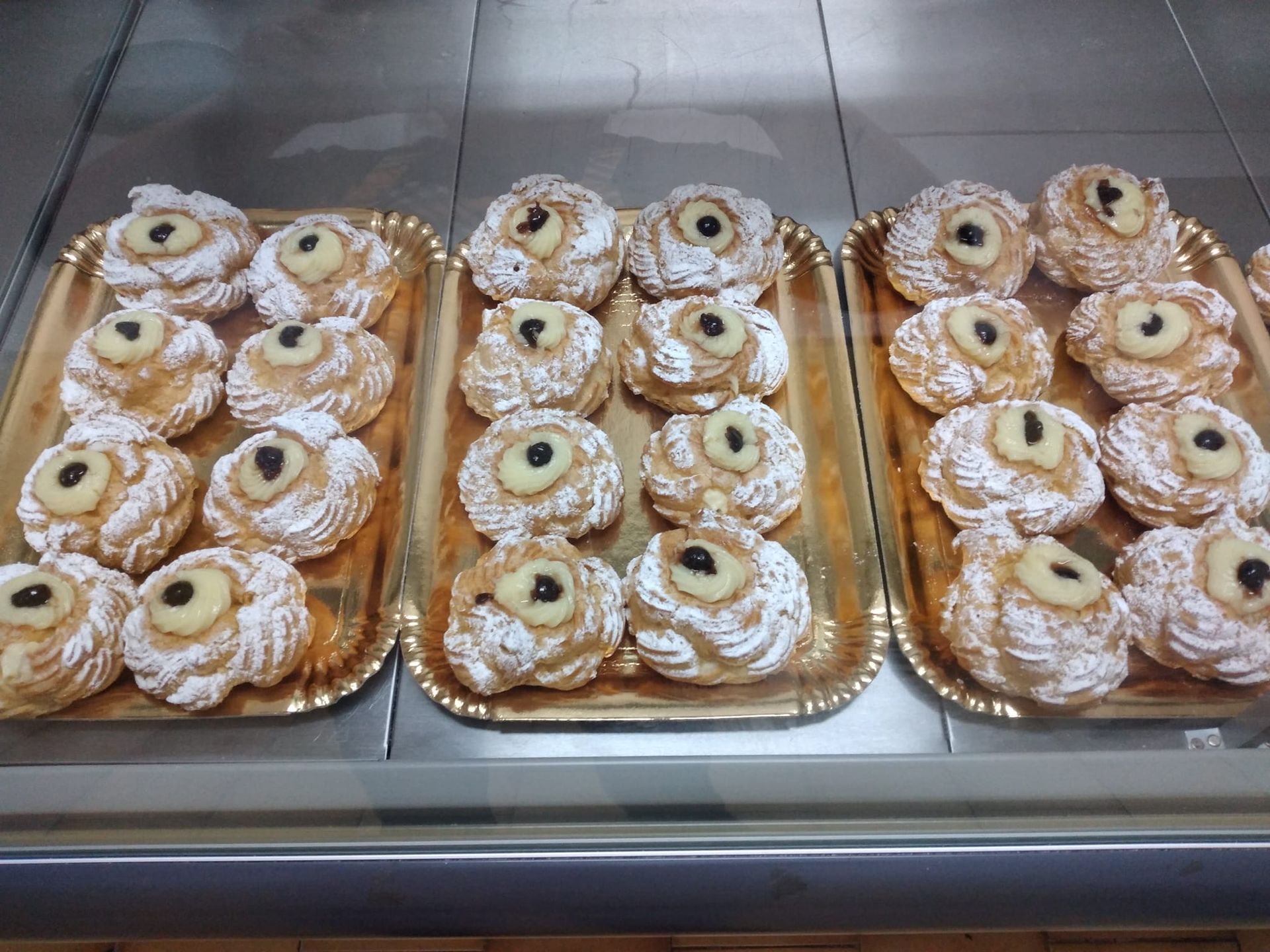 zeppole