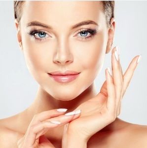 BENDAGGIO ANTICELLULITE AGLI ATTIVI MARINI DRENANTI CON PRESSOTERAPIA