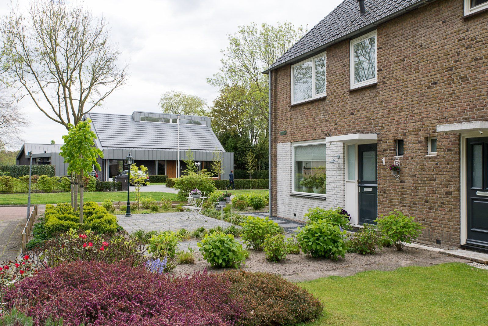 Portfolio Walter Frisart FOTOwerk Tuinfotograaf:  Tuin villa Berkum Zwolle voor Studio Sitec