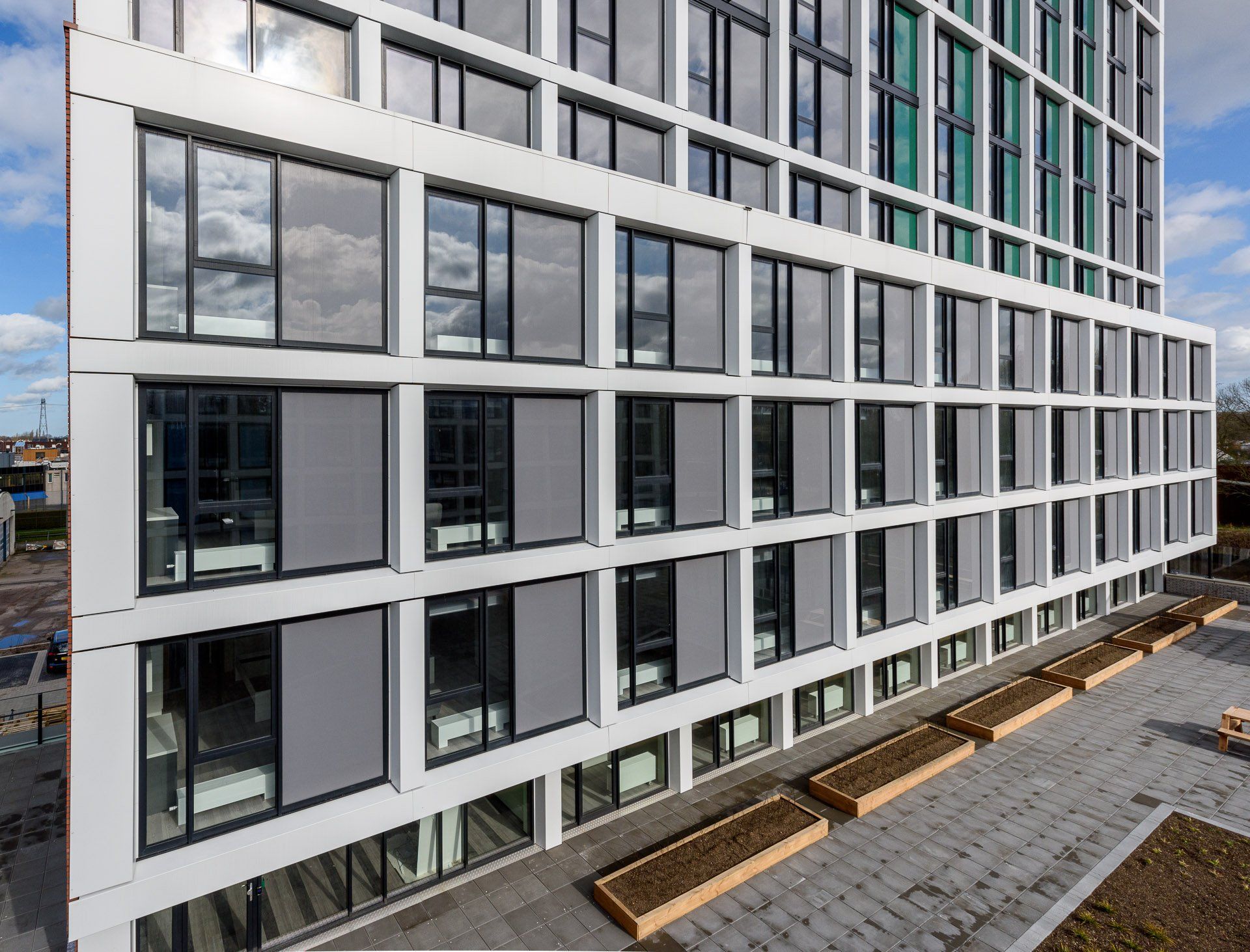 Portfolio Walter Frisart FOTOwerk Bouwindustriefotograaf:  Detail gevel Hogeweg Groningen Studentenhuisvesting voor Aberson en Smit prefabbeton