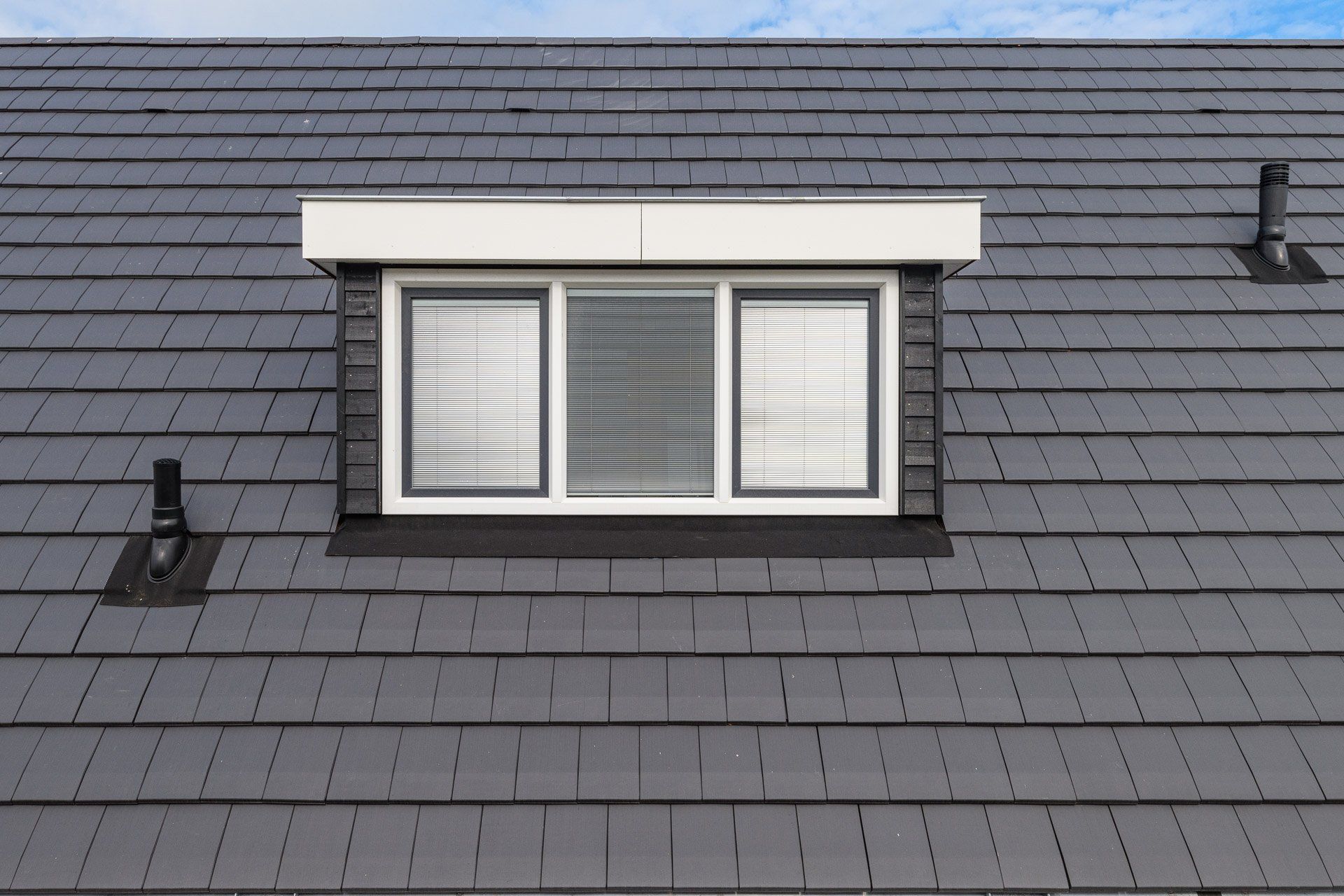 Portfolio Walter Frisart FOTOwerk Bouwindustriefotograaf:  Dakkapel woning Meppel voor Alexbouw