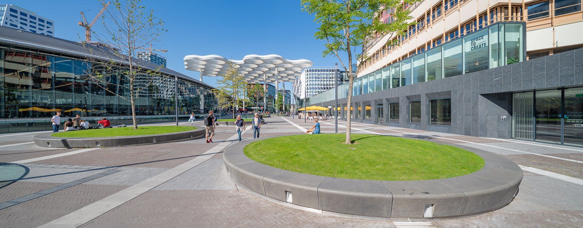 Stationsplein Utrecht ©WalterFrisartFOTOwerk