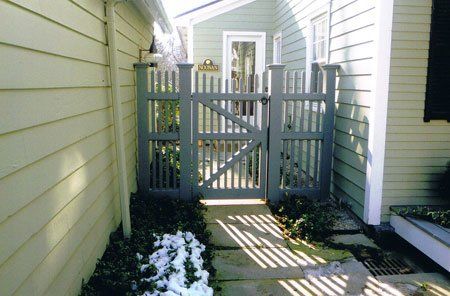 Five-foot Chestnut Hill