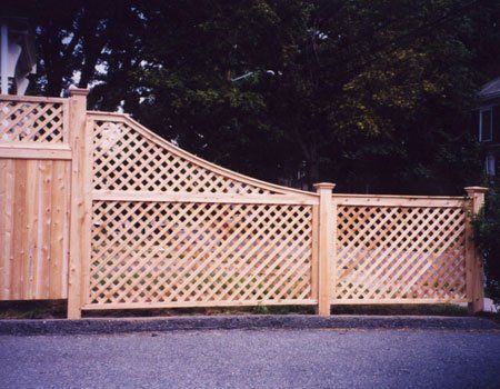 Lattice with sloped panel