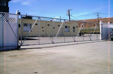 Forty-foot cantilever slide gate