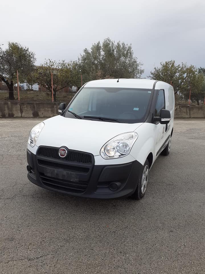 Fiat doblo 1.3 diesel anno 2013.