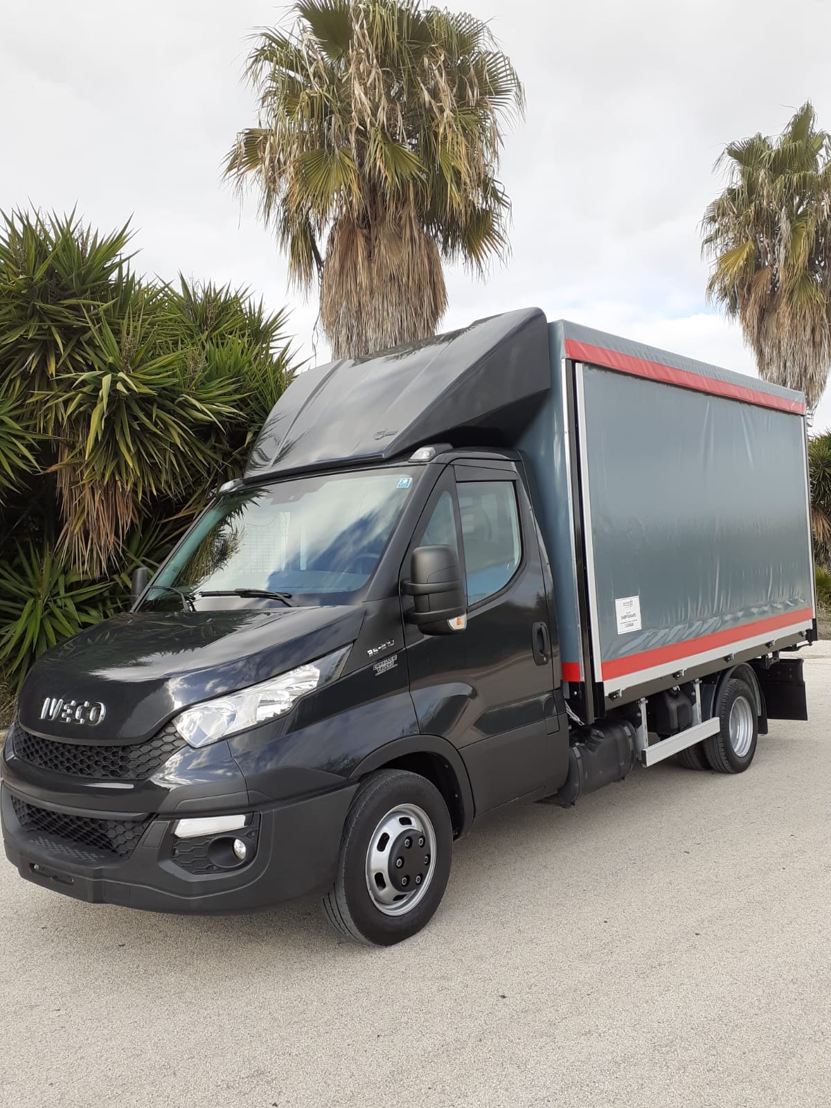 IVECO DAILY 35C21