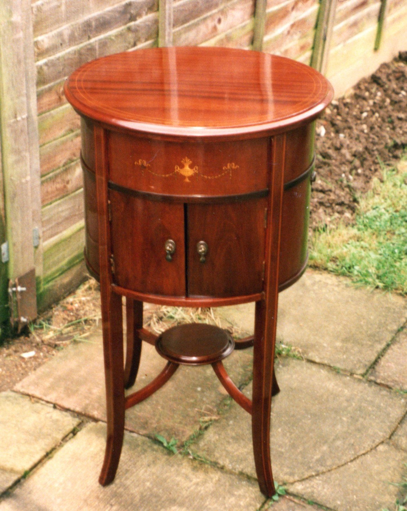 T.J Cuthill French Polishing's furniture work 3