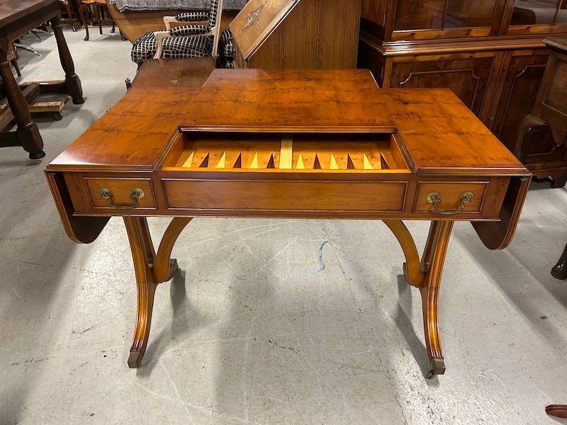 A Stunning Games Sofa Table by Bevan Funnell RARE