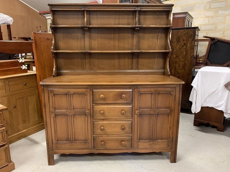 Large Ercol Golden Dawn Old Colonial Dresser