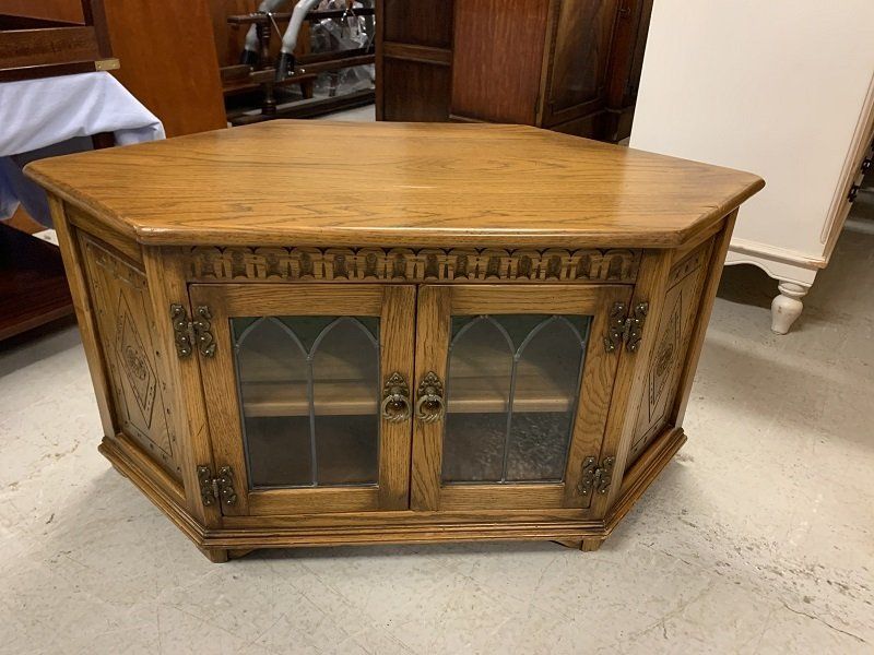 Good Quality Solid Oak TV Cabinet by Mellowcraft