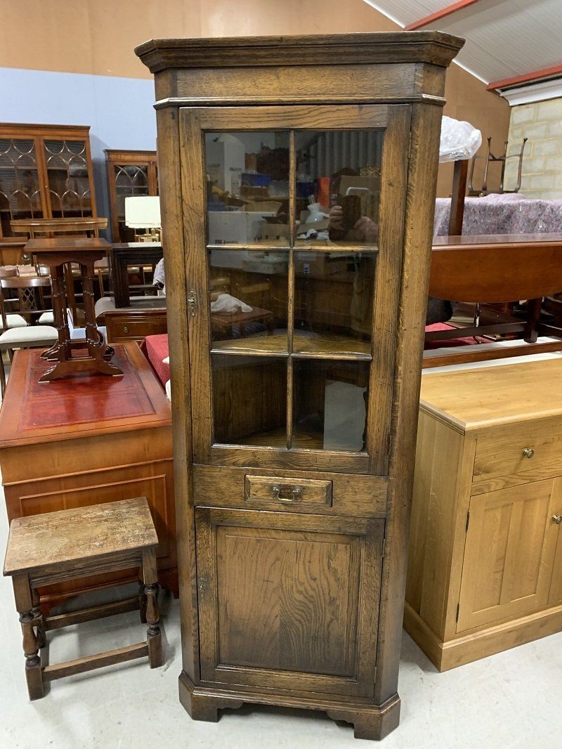 Good Quality Solid Oak Corner Cabinet
