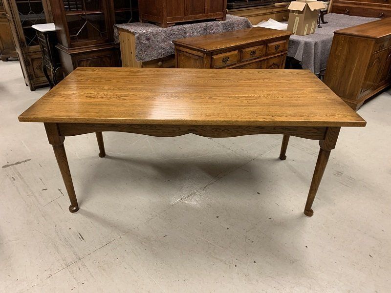 Good Quality Solid Oak Dining Table by Brights of Nettlebed
